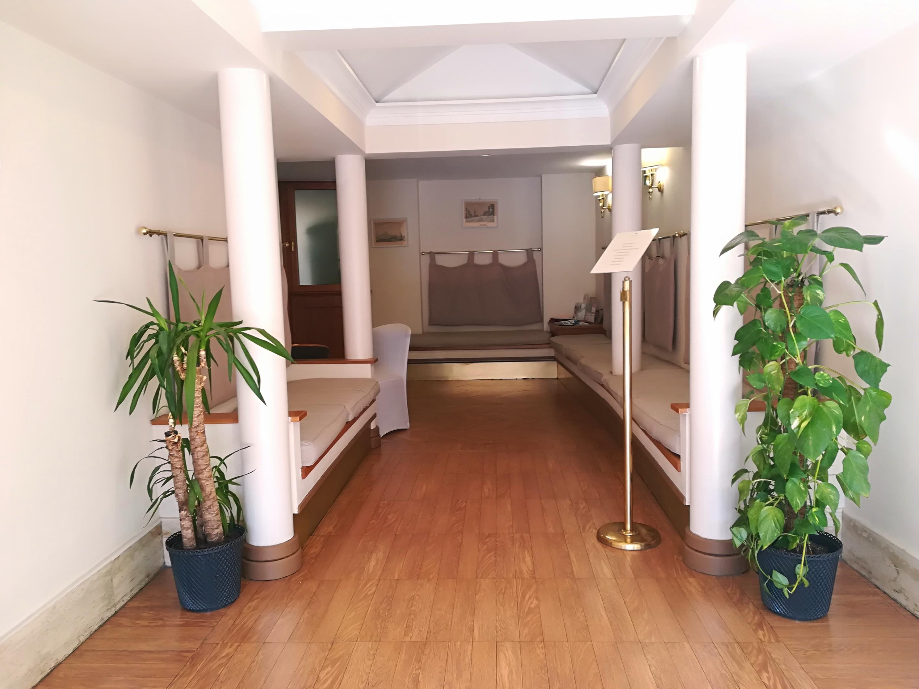 Hotel Leopardi Naples Luaran gambar
