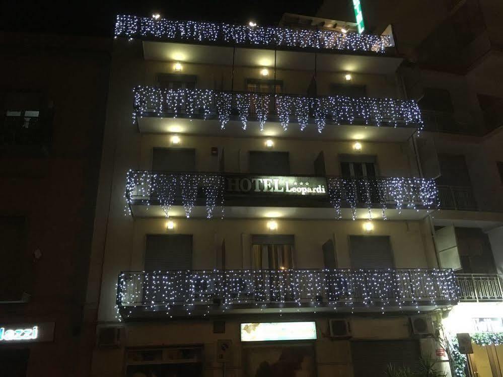 Hotel Leopardi Naples Luaran gambar