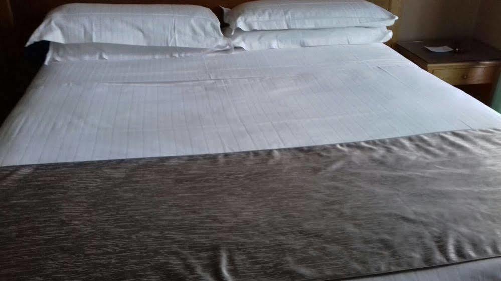 Hotel Leopardi Naples Luaran gambar